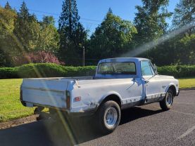 1969 CHEV C20 - - -