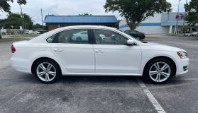 2014 VOLKSWAGEN PASSAT SEDAN 4-CYL, TURBO, 1.8 LITER 1.8T SE SEDAN 4D