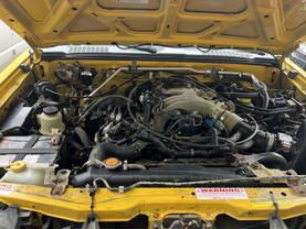 2000 NISSAN XTERRA SUV YELLOW AUTOMATIC - Auto Spot