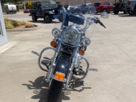 2017 HARLEY-DAVIDSON FLSTC HERITAGE SOFTAIL CLASSIC MOTORCYCLES - -