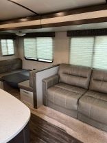 2019 KEYSTONE PREMIER - - LUXURY