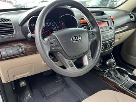 2015 KIA SORENTO SUV 4-CYL, GDI, 2.4 LITER LX SPORT UTILITY 4D at World Car Center & Financing LLC in Kissimmee, FL