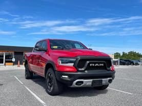 Quality Used 2019 RAM 1500 CREW CAB PICKUP RED AUTOMATIC - Concept Car Auto Sales in Orlando, FL