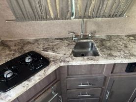 2019 KEYSTONE PREMIER - - LUXURY
