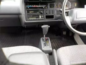 1997 TOYOTA HIACE VAN 3L GL