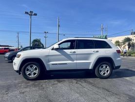 2017 JEEP GRAND CHEROKEE SUV BRIGHT WHITE CLEARCOAT AUTOMATIC - Tropical Auto Sales