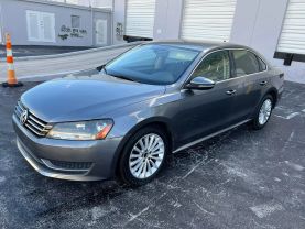 2012 VOLKSWAGEN PASSAT SEDAN 5-CYL, PZEV, 2.5 LITER 2.5L SE SEDAN 4D