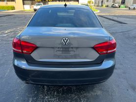 2012 VOLKSWAGEN PASSAT SEDAN 5-CYL, PZEV, 2.5 LITER 2.5L SE SEDAN 4D