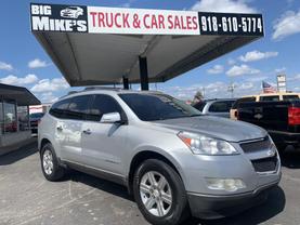 Used 2009 CHEVROLET TRAVERSE for $3,995 at Big Mikes Auto Sale in Tulsa, OK 36.0895488,-95.8606504