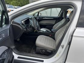 2014 FORD FUSION SEDAN WHITE AUTOMATIC - Auto Spot