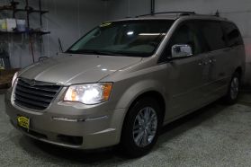 2008 CHRYSLER TOWN & COUNTRY VAN V6, 4.0 LITER LIMITED MINIVAN 4D