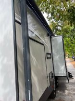 2019 KEYSTONE PREMIER - - LUXURY