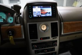 2008 CHRYSLER TOWN & COUNTRY VAN V6, 4.0 LITER LIMITED MINIVAN 4D