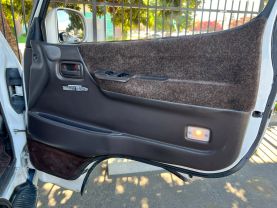 1995 TOYOTA HIACE VAN 1KZ-TE SUPER CUSTOM
