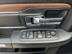 2015 RAM 1500 QUAD CAB PICKUP GRAY AUTOMATIC - Auto Spot