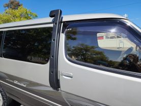 1996 TOYOTA HIACE VAN 1KZ-TE SUPER CUSTOM LIMITED