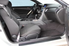 2013 Hyundai Genesis Coupe - Image 10