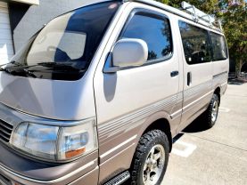 1996 TOYOTA HIACE VAN 1KZ-TE LIVING SALOON EX