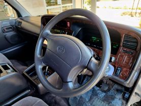 1996 TOYOTA HIACE VAN 1KZ-TE SUPER CUSTOM LIMITED