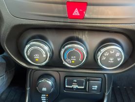 2017 JEEP RENEGADE SUV ORANGE AUTOMATIC - Auto Spot