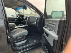 2015 RAM 1500 CREW CAB