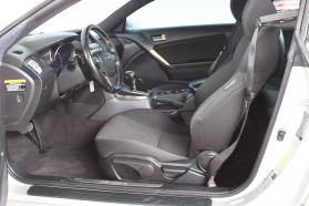 2013 Hyundai Genesis Coupe - Image 5