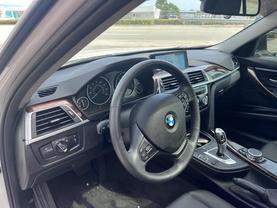 2017 BMW 3 SERIES SEDAN ALPINE WHITE AUTOMATIC - Tropical Auto Sales