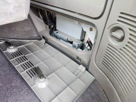 1997 NISSAN ELGRAND VAN QD32ETI V