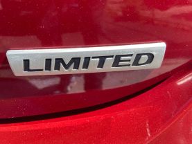 2012 HYUNDAI ELANTRA SEDAN 4-CYL, PZEV, 1.8 LITER LIMITED SEDAN 4D