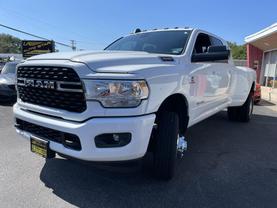 Used 2022 RAM 3500 MEGA CAB PICKUP 6-CYL, TURBO DIESEL, 6.7 LITER LONE STAR PICKUP 4D 6 1/3 FT - LA Auto Star located in Virginia Beach, VA