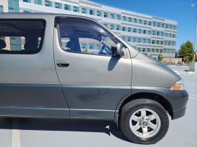 1997 TOYOTA GRANVIA VAN 1KZ-TE Q
