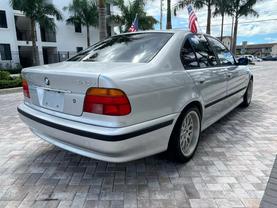 1998 BMW 5 SERIES SEDAN 6-CYL, 2.8 LITER 528I SEDAN 4D