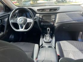 2018 Nissan Rogue - Image 6
