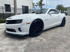 2011 CHEVROLET CAMARO COUPE V8, 6.2 LITER SS COUPE 2D