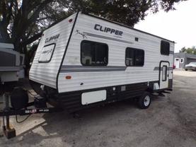 2018 COACHMEN CLIPPER ULTRA LITE CAMP TRAILER - 17BH - LA Auto Star in Virginia Beach, VA
