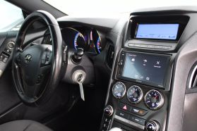 2013 Hyundai Genesis Coupe - Image 9