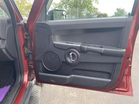 2009 JEEP COMMANDER SUV RED AUTOMATIC - Auto Spot