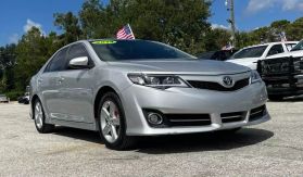 2014 TOYOTA CAMRY SEDAN SILVER AUTOMATIC -  V & B Auto Sales