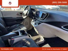 2017 CHRYSLER PACIFICA PASSENGER SILVER AUTOMATIC - Faris Auto Mall