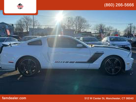 2013 FORD MUSTANG COUPE WHITE MANUAL - Faris Auto Mall