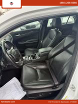 2022 CHRYSLER 300 SEDAN WHITE AUTOMATIC - Faris Auto Mall