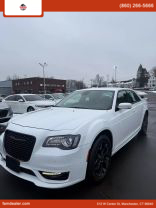 2022 CHRYSLER 300 SEDAN WHITE AUTOMATIC - Faris Auto Mall