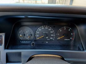 1996 TOYOTA HIACE VAN 1KZ-TE LIVING SALOON EX