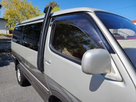 1996 TOYOTA HIACE VAN 1KZ-TE SUPER CUSTOM LIMITED