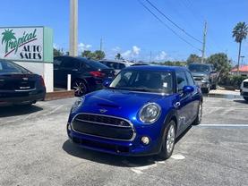 2019 MINI HARDTOP 4 DOOR HATCHBACK BLUE METALLIC AUTOMATIC - Tropical Auto Sales