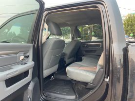 2015 RAM 1500 CREW CAB