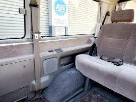 1996 TOYOTA HIACE VAN 1KZ-TE LIVING SALOON EX