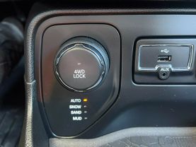 2017 JEEP RENEGADE SUV ORANGE AUTOMATIC - Auto Spot