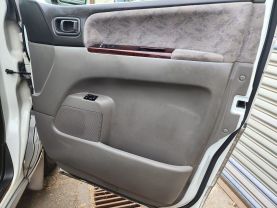 1997 NISSAN ELGRAND VAN QD32ETI V