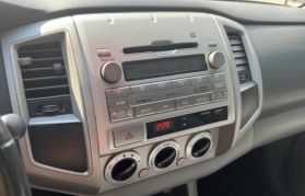 2010 TOYOTA TACOMA DOUBLE CAB PICKUP V6, 4.0 LITER PRERUNNER PICKUP 4D 5 FT